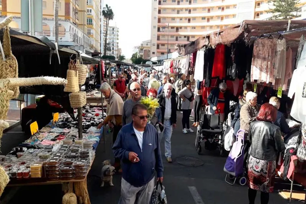 Cruz de Humilladero Street Market